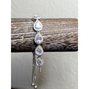 Teardrop Halo CZ Tennis Adjustable White Gold Plated Silver Tone Pull Bracelet